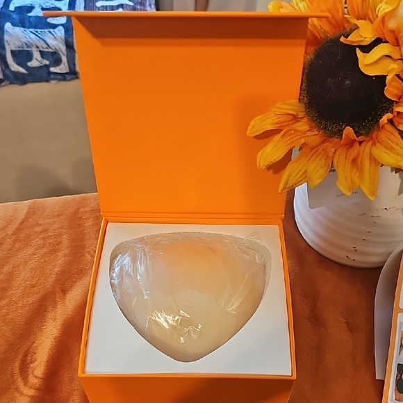 SNOWY SILICONE BRAS INSERT. - Picture 5 of 6